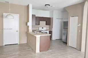 10161 SW 21st St, Miramar, FL 33025 - Photo 6