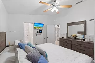 6919 W 29th Way, Hialeah, FL 33018 - Photo 12