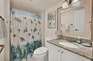 3101 N Country Club Dr, Aventura, FL 33180 - Photo 12