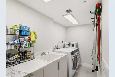 330 Sunny Isles Blvd #5-2404, Sunny Isles Beach, FL 33160 - Photo 94