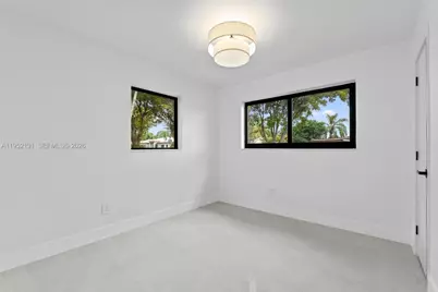 6950 W 10th Ave, Hialeah, FL 33014 - Photo 30