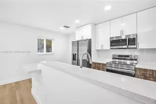 1401 N 70th Terrace, Hollywood, FL 33024 - Photo 14