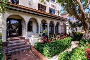 934 Michigan Ave, Miami Beach, FL 33139 - Photo 2