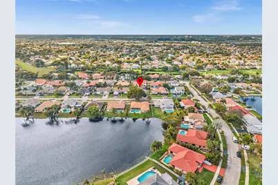 821 Somerset Ave, Davie, FL 33325 - Photo 54