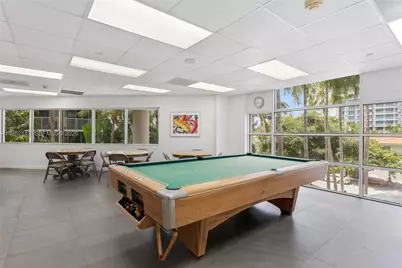 1621 Bay Rd #604, Miami Beach, FL 33139 - Photo 16