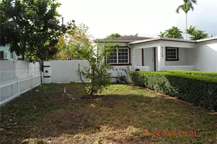 6320 NW 40th St, Virginia Gardens, FL 33166 - Photo 2