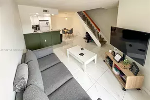 650 NW 86th Pl, Miami, FL 33126 - Photo 2