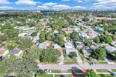 2419 Coolidge St #., Hollywood, FL 33020 - Photo 32