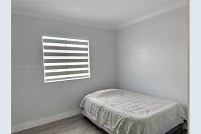 7330 NW 174th Ter #204, Hialeah, FL 33015 - Photo 10