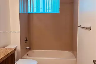 601 NE 23rd St, Miami, FL 33137 - Photo 10