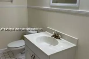 879 NW 81st Way, Plantation, FL 33324 - Photo 24