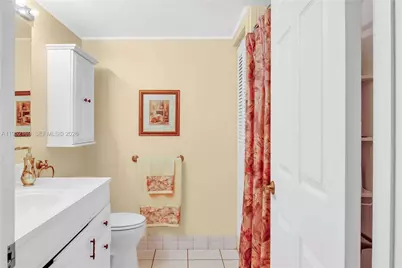 17800 N Bay Rd #605, Sunny Isles Beach, FL 33160 - Photo 24