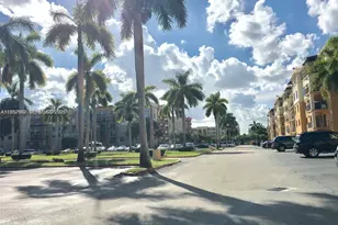 9360 Fontainebleau Blvd, Miami, FL 33172 - Photo 18