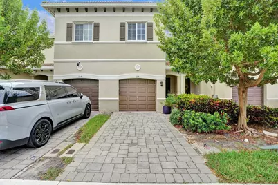 358 SE 1st Way, Deerfield Beach, FL 33441 - Photo 2