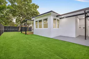 8281 NE 2nd Ct, Miami, FL 33138 - Photo 12