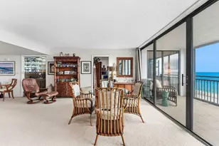 911 Ocean Dr, Juno Beach, FL 33408 - Photo 6