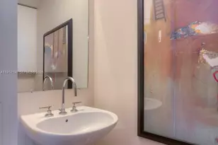 6515 Collins Ave, Miami Beach, FL 33141 - Photo 16