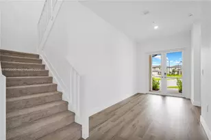 4422 SW 122nd Way, Davie, FL 33330 - Photo 10