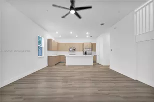 4422 SW 122nd Way, Davie, FL 33330 - Photo 16