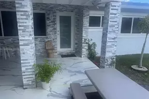 19700 NW 6th Pl, Miami Gardens, FL 33169 - Photo 10