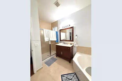 10780 NW 74th Ln, Doral, FL 33178 - Photo 48