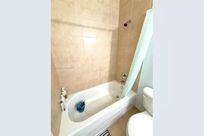 10780 NW 74th Ln, Doral, FL 33178 - Photo 34