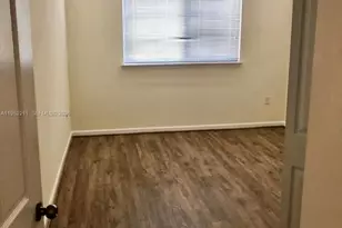 9873 Baywinds Dr, West Palm Beach, FL 33411 - Photo 10