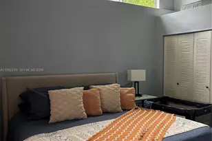 1050 Summit Trail Cir, West Palm Beach, FL 33415 - Photo 4