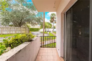 9490 SW 77th Ave, Miami, FL 33156 - Photo 12