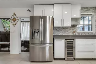 9831 NW 2nd St, Plantation, FL 33324 - Photo 16