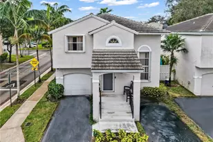 9831 NW 2nd St, Plantation, FL 33324 - Photo 1