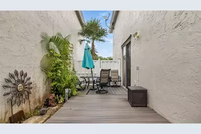 9831 NW 2nd St, Plantation, FL 33324 - Photo 22