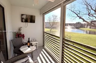 10405 Sunrise Lakes Blvd, Sunrise, FL 33322 - Photo 22