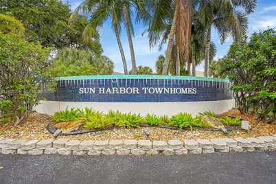 2699 NE 15th St, Pompano Beach, FL 33062 - Photo 28
