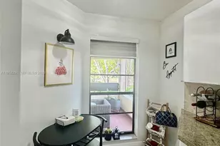 8810 SW 123rd Ct, Miami, FL 33186 - Photo 14