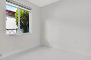 12608 SW 121st Ave, Miami, FL 33186 - Photo 10