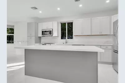 12608 SW 121st Ave, Miami, FL 33186 - Photo 6