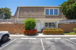 11625 Winchester Dr, Palm Beach Gardens, FL 33410 - Photo 2
