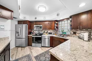 11625 Winchester Dr, Palm Beach Gardens, FL 33410 - Photo 2