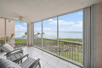5800 NE Island Cove Way #2207, Hutchinson Island, FL 34996 - Photo 2