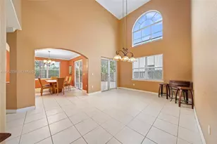 5902 SW 166th Ct, Miami, FL 33193 - Photo 10