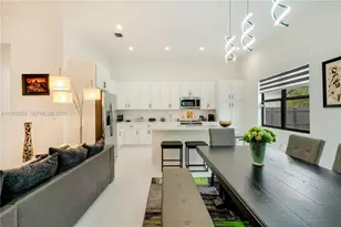 19410 SW 124th Ct, Miami, FL 33177 - Photo 6