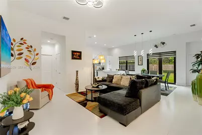 19410 SW 124th Ct, Miami, FL 33177 - Photo 4