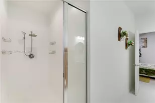 19410 SW 124th Ct, Miami, FL 33177 - Photo 18