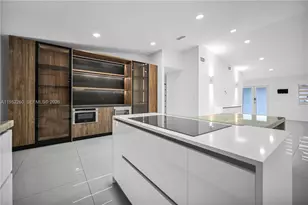 13284 SW 39th St, Miami, FL 33175 - Photo 14