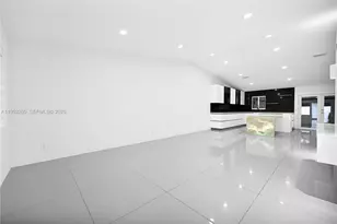 13284 SW 39th St, Miami, FL 33175 - Photo 10