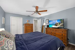 1031 Pine Isle Ln, Naples, FL 34112 - Photo 12