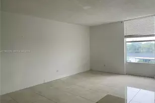 2000 NE 135th St, North Miami, FL 33181 - Photo 6