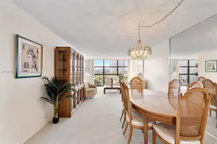 600 Parkview Dr, Hallandale Beach, FL 33009 - Photo 4