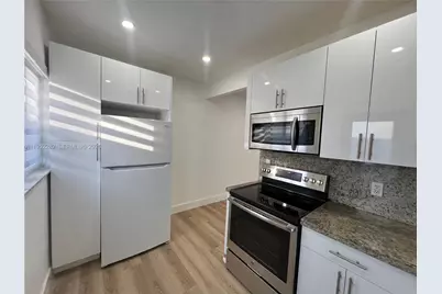 3297 SW 26th St #3297, Miami, FL 33133 - Photo 6